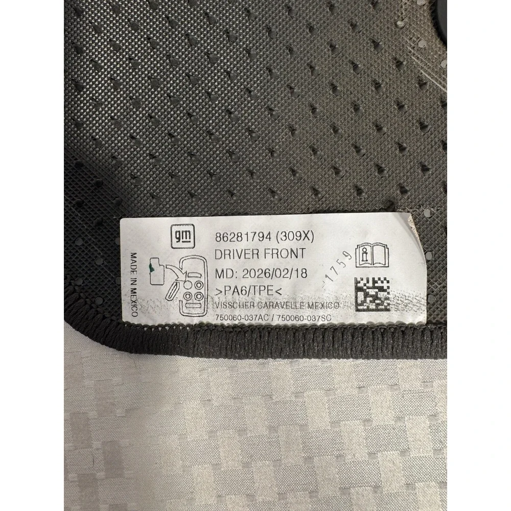 GM OEM Carpet Floor Mats Set of 4 Black Charcoal #86281794 Front & Rear